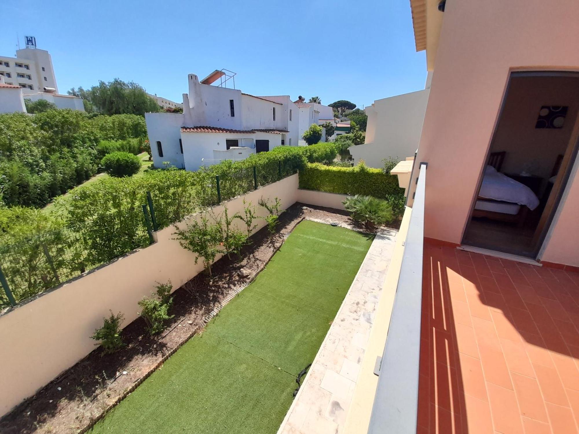Villa Paula With Private Pool Close To The Beach And Strip Albufeira Extérieur photo